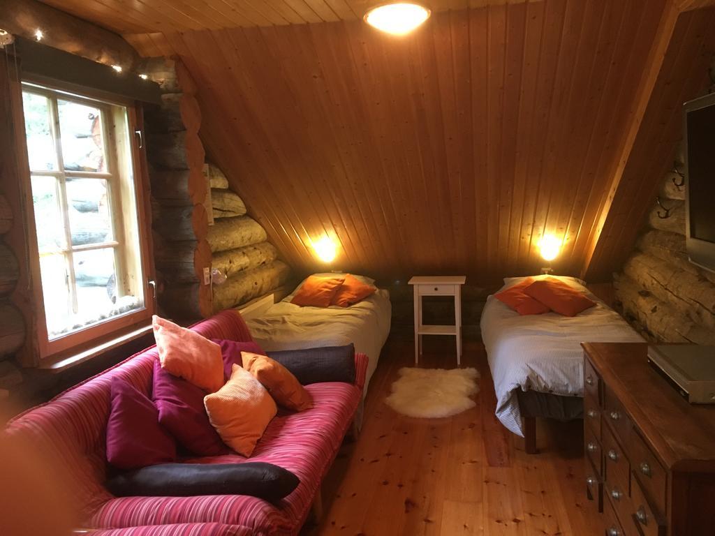 Ylläshilla Cottage Äkäslompolo Esterno foto